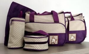 Conjunto de 5 piezas modelo Julietta, color morado